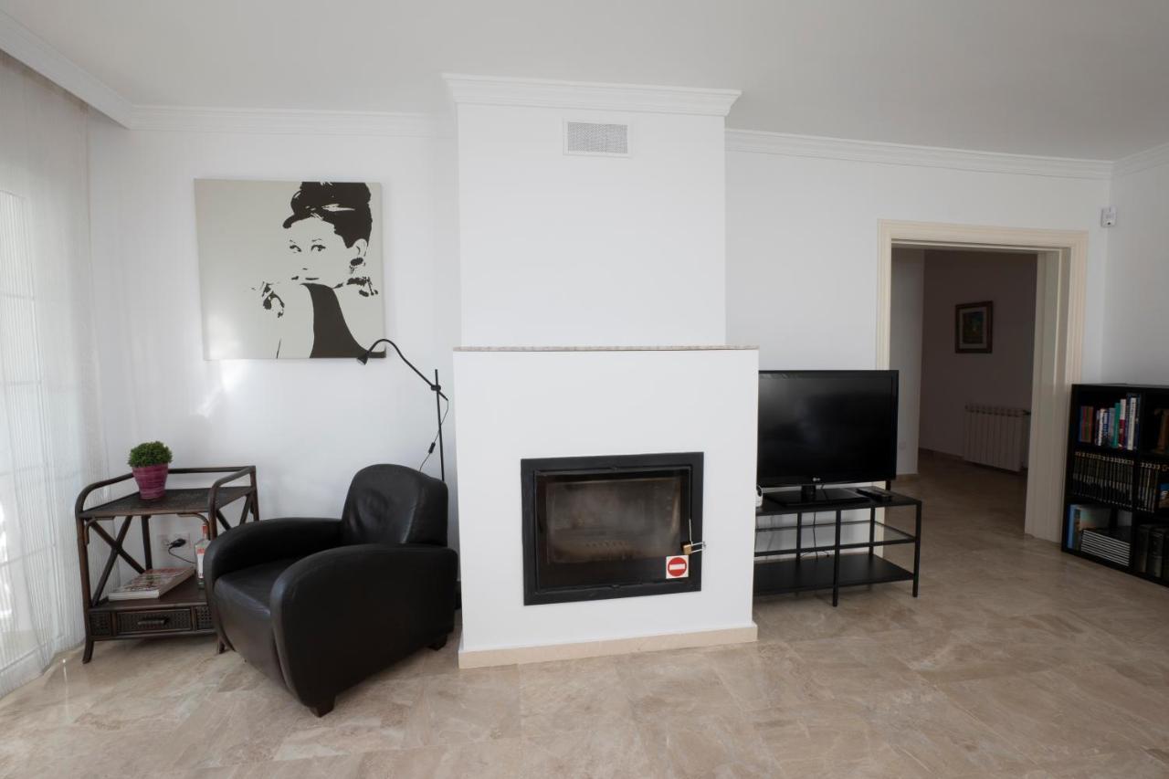 Nerja Jarales Menyber Apartment Bagian luar foto